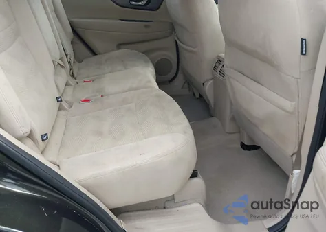 2015 Nissan Rogue Sv z USA, uszkodzony, nr VIN 5N1AT2MT8FC921395